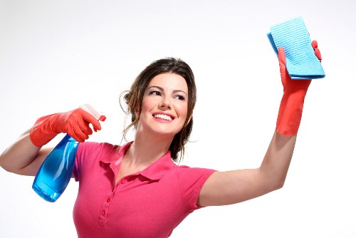 Specialist Roehampton cleaning services for deep cleaning and property care